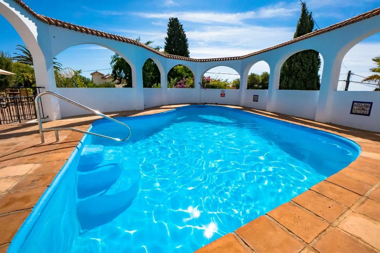 Private Heated Pool, Jacuzzi & 1225M2 Garden In Villa Cipreses Frigiliana