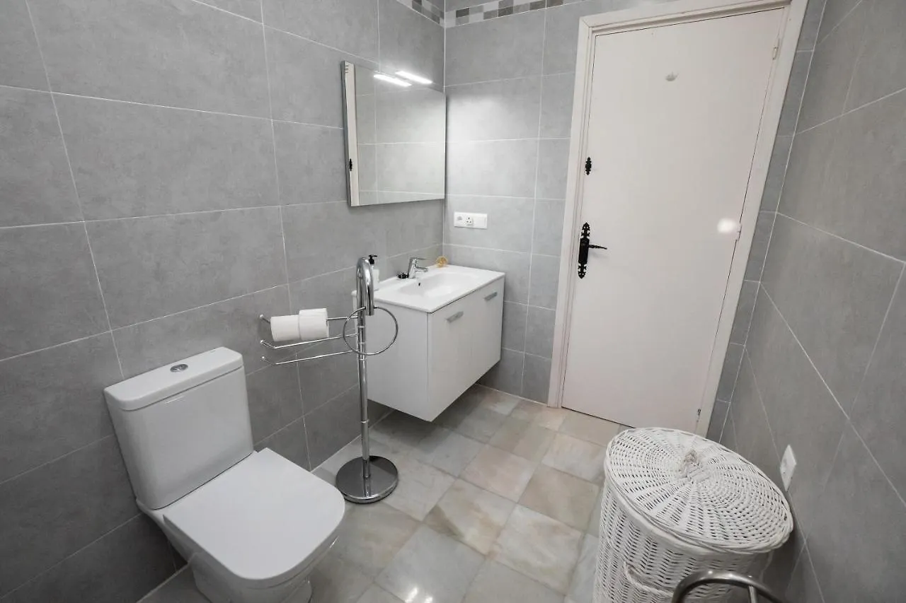 Private Heated Pool, Jacuzzi & 1225M2 Garden In Villa Cipreses Frigiliana Spain