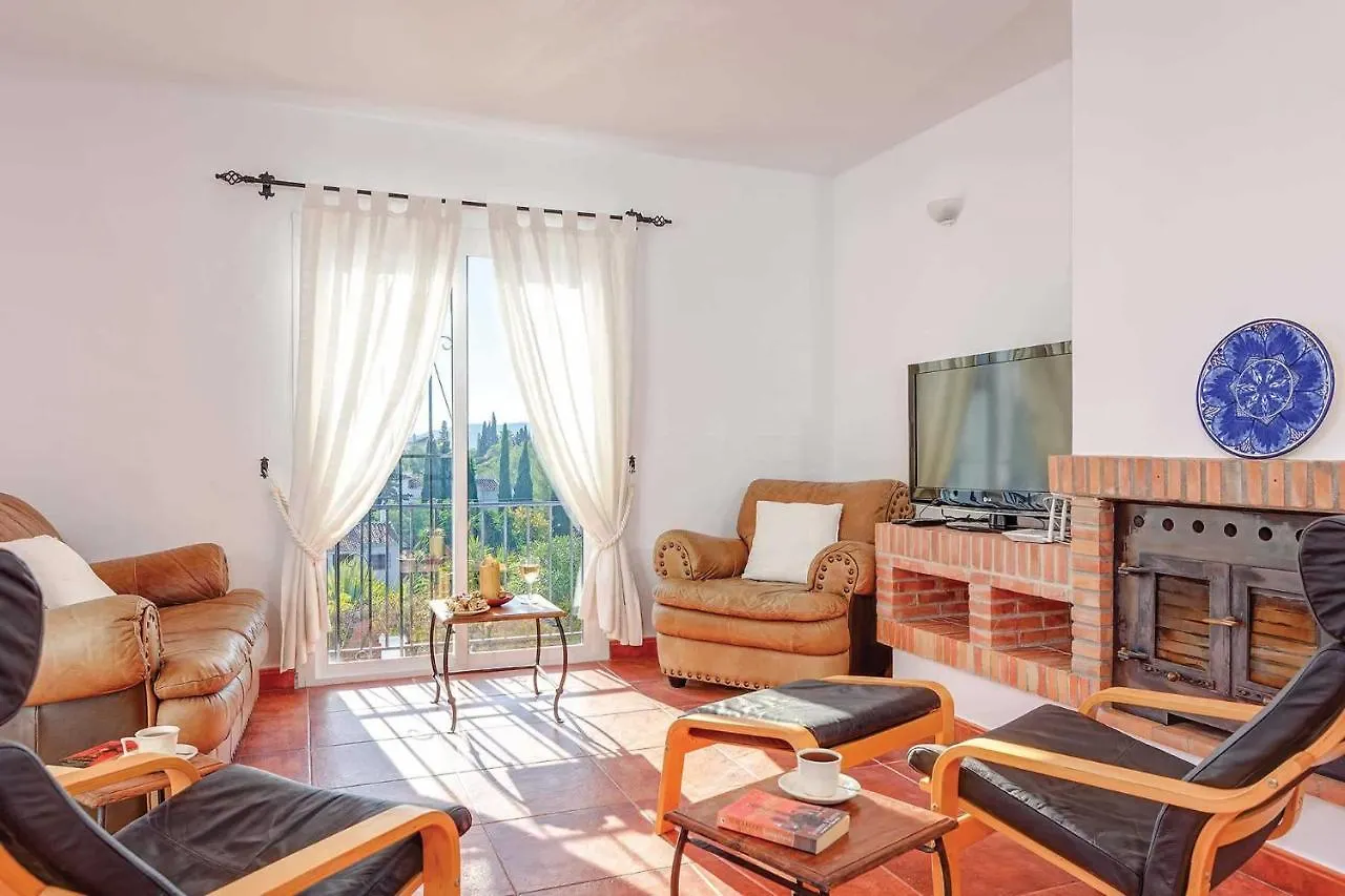 Private Heated Pool, Jacuzzi & 1225M2 Garden In Villa Cipreses Frigiliana