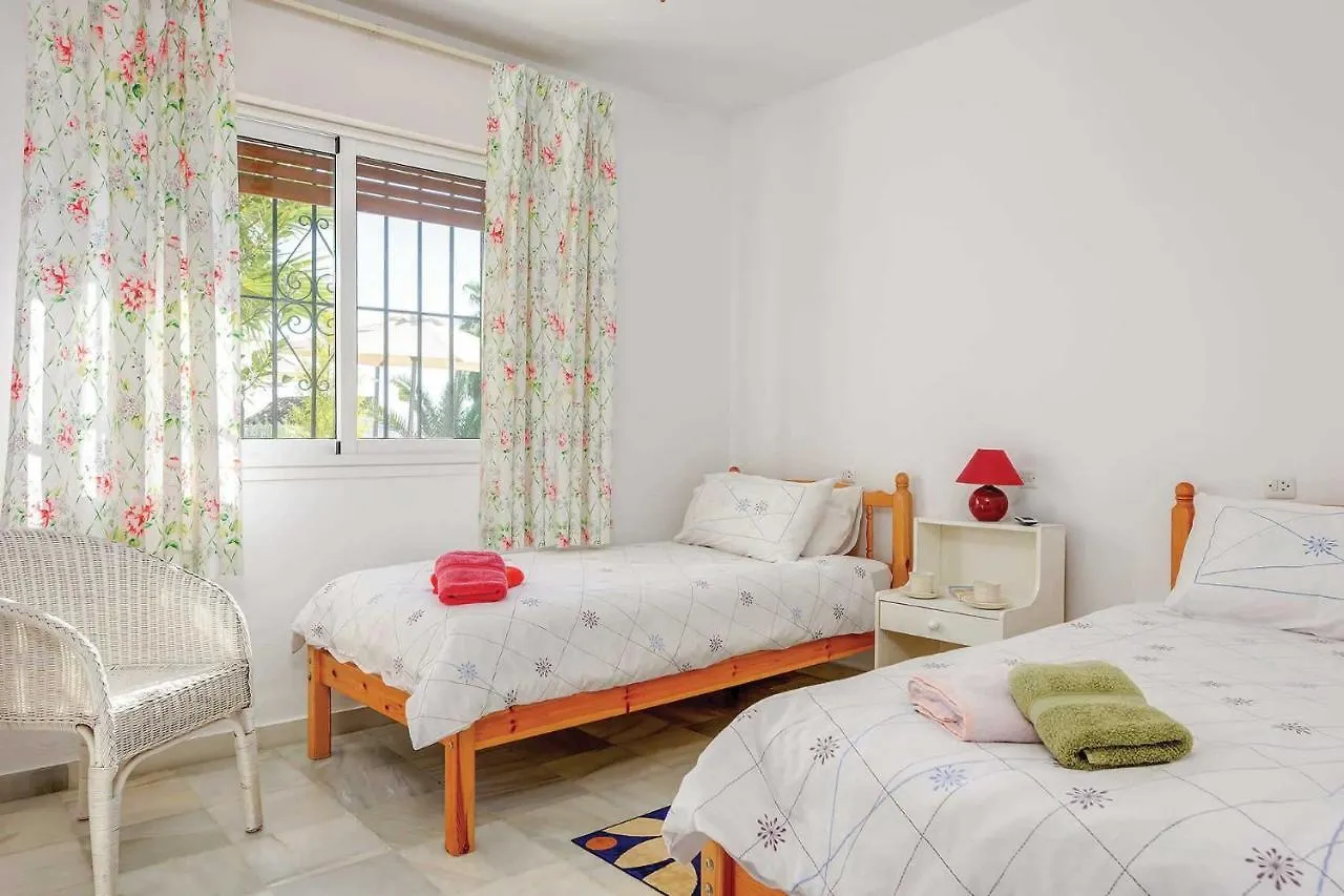Private Heated Pool, Jacuzzi & 1225M2 Garden In Villa Cipreses Frigiliana 0*,  Spain